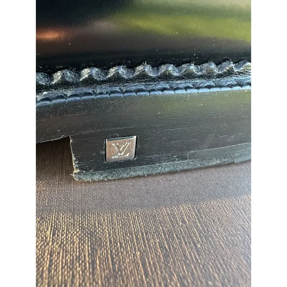 Louis Vuitton Le Mocassin Men’s 9M Black Leather LV Logo Loafers Made Italy Box